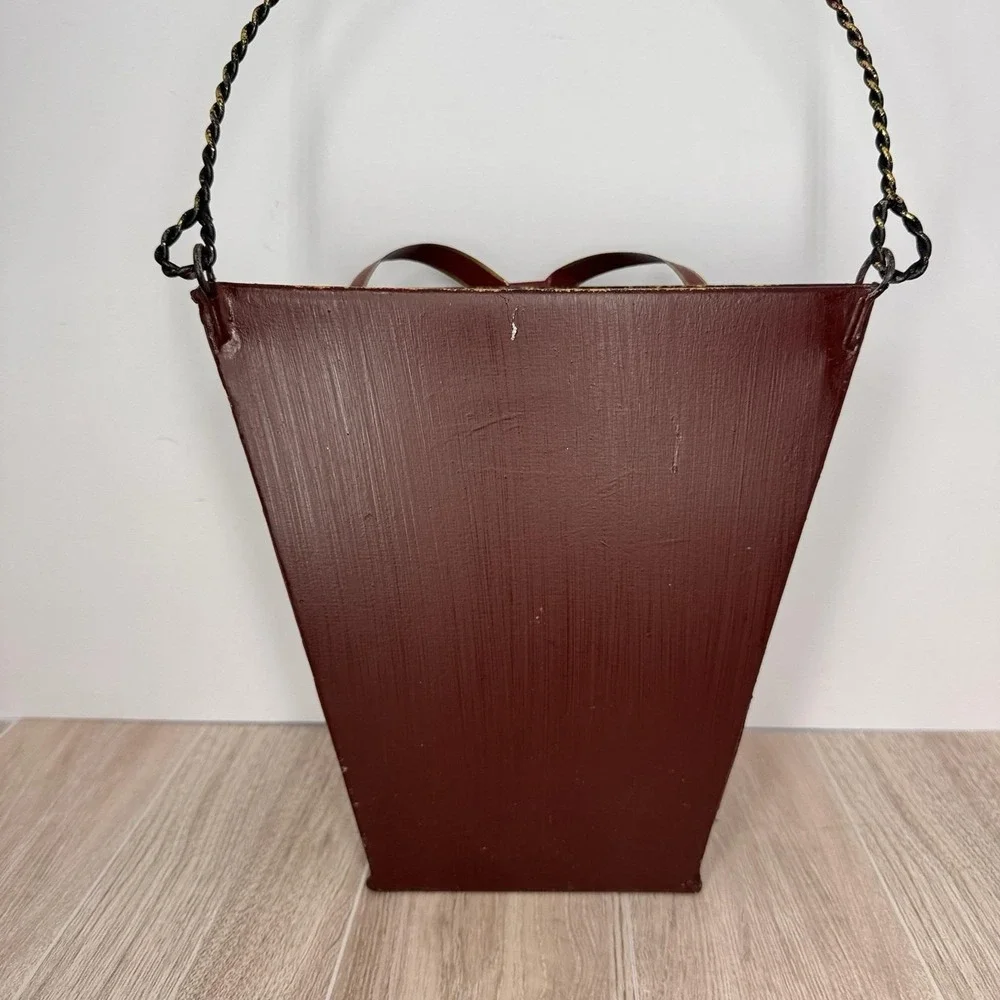 Vintage Metal‎ Wall Pocket Christmas Decor Basket Holly Berries Hanging